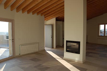 Maison en pierre Ã  D