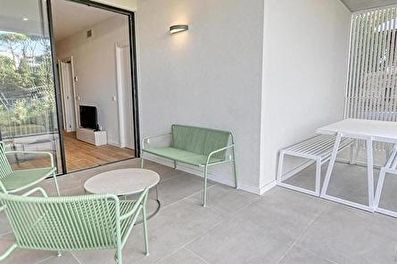 Apartamento con Piscina, Wifi, Parking y jardín en Calella de Palafrugell - Alquiler Temporada