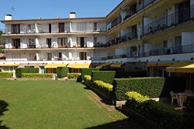 Apartamento con Parking y jardín en Calella de Palafrugell - Alquiler Temporada