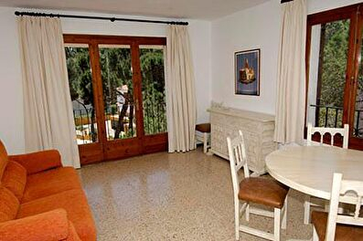 Apartamento con Parking y jardín en Calella de Palafrugell - Alquiler Temporada