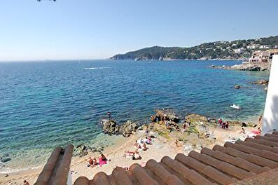 Casa de pueblo con Vistas al mar y Wifi en Calella de Palafrugell - Alquiler Turístico