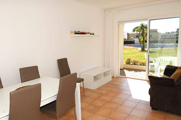 Apartamento 2 dormitorios con Piscina, Parking y jardín en Calella de Palafrugell - Alquiler Temporada