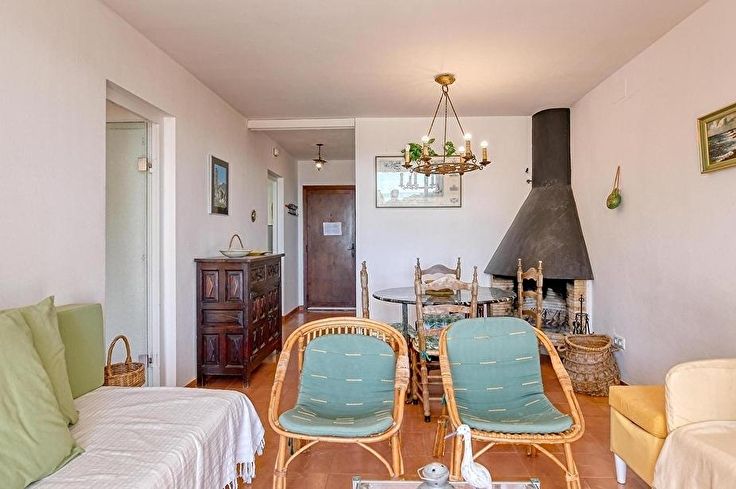 Apartamento 2 dormitorios con Vistas al mar, Wifi y jardín en Calella de Palafrugell - Alquiler Vacacional - Turístico