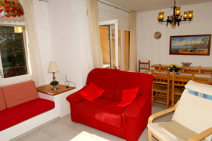 Casa individual 3 dormitorios con jardín en Calella de Palafrugell - Alquiler Temporada