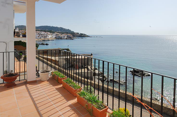 Casa de pueblo 4 dormitorios con Vistas al mar en Calella de Palafrugell - Alquiler Vacacional - Turístico