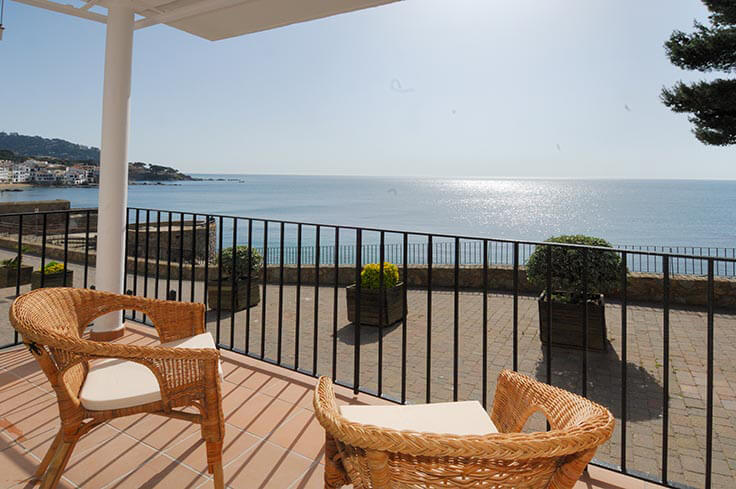 Casa de pueblo 4 dormitorios con Vistas al mar en Calella de Palafrugell - Alquiler Vacacional - Turístico