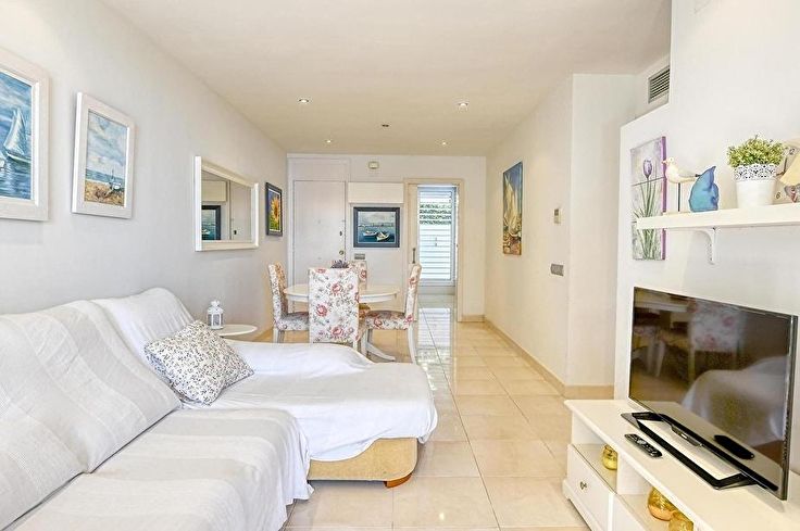 Apartamento 3 dormitorios con Piscina, Vistas al mar, Aire acondicionado, Parking y jardín en Calella de Palafrugell - Alquiler Vacacional - Turístico