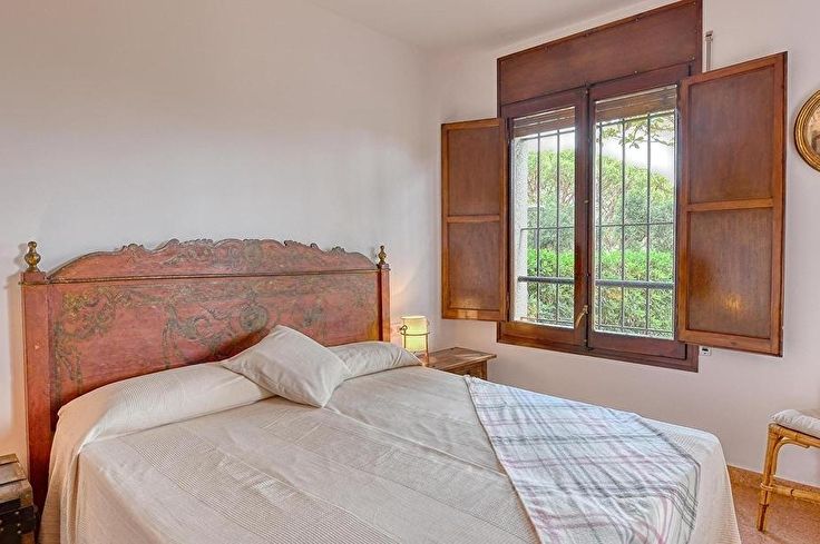 Apartamento 2 dormitorios con Piscina, Vistas al mar, Aire acondicionado, Wifi, Parking y jardín en Calella de Palafrugell - Alquiler Vacacional - Turístico