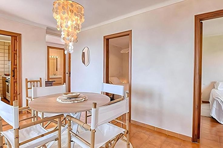 Apartamento 2 dormitorios con Piscina, Vistas al mar y Wifi en Calella de Palafrugell - Alquiler Vacacional - Turístico