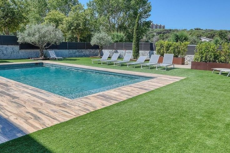 Chalet 7 dormitorios con Piscina, Wifi y jardín en Calella de Palafrugell - Alquiler Vacacional - Turístico