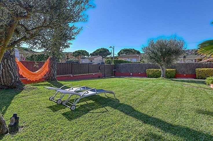 Chalet 3 dormitorios con jardín en Calella de Palafrugell - Alquiler Temporada