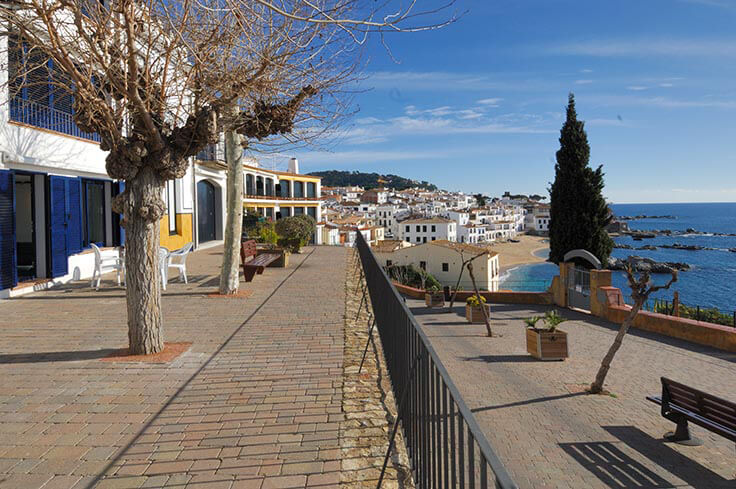 Apartamento 2 dormitorios con Vistas al mar, Wifi y Parking en Calella de Palafrugell - Alquiler Temporada