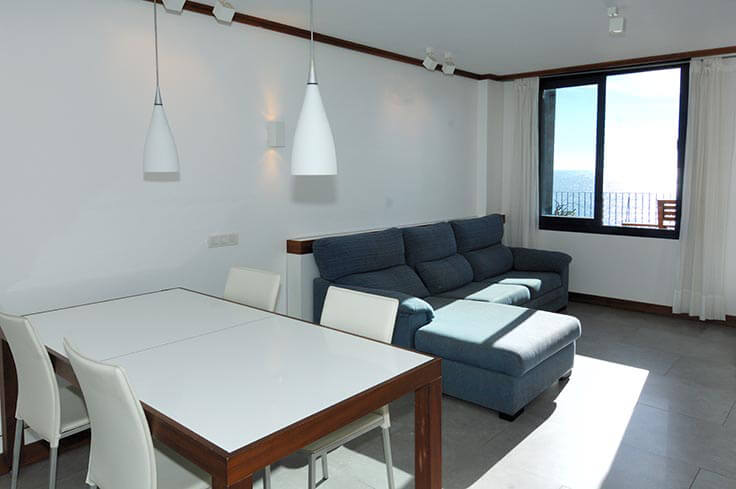 Apartamento 2 dormitorios con Vistas al mar, Wifi y Parking en Calella de Palafrugell - Alquiler Temporada