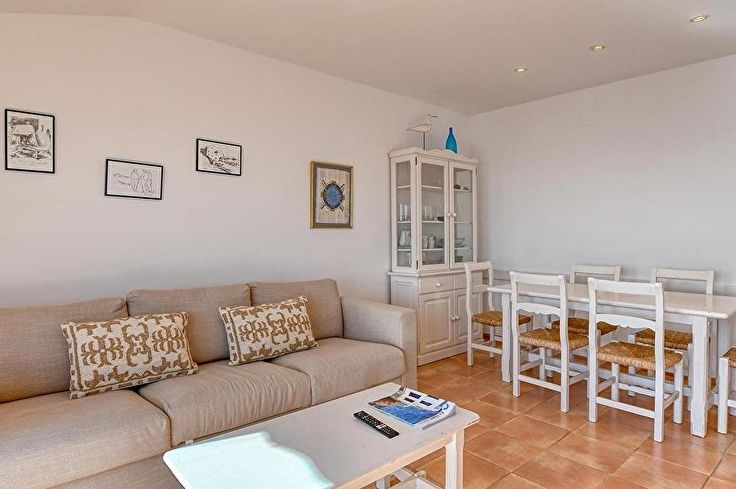 Apartamento 3 dormitorios con Vistas al mar y Parking en Calella de Palafrugell - Alquiler Temporada