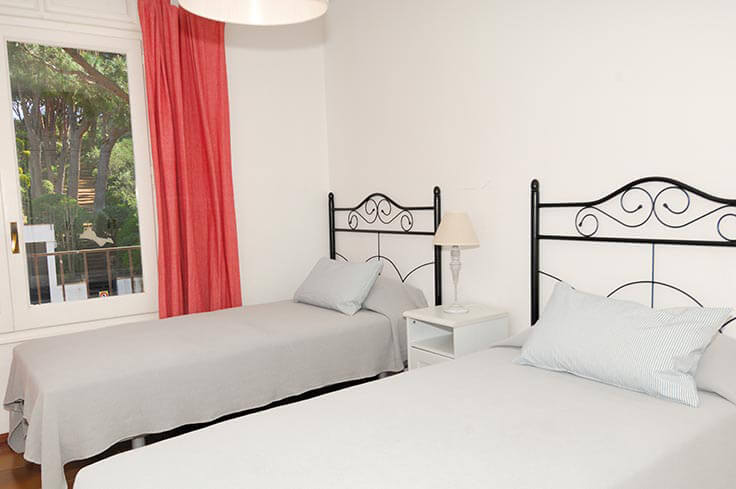 Apartamento 3 dormitorios con Piscina, Wifi, Parking y jardín en Calella de Palafrugell - Alquiler Vacacional - Turístico