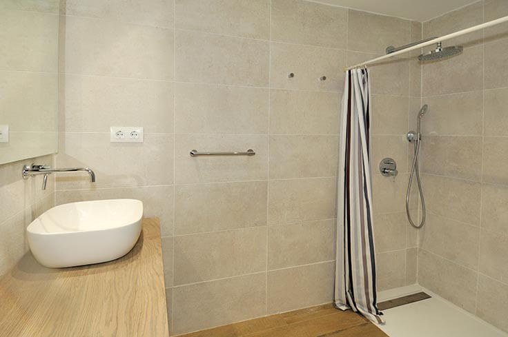 Apartamento 3 dormitorios con Piscina, Wifi, Parking y jardín en Calella de Palafrugell - Alquiler Vacacional - Turístico