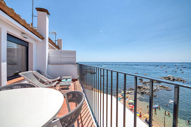 Ático 1 dormitorio con Vistas al mar, Wifi y Parking en Calella de Palafrugell - Alquiler Vacacional - Turístico