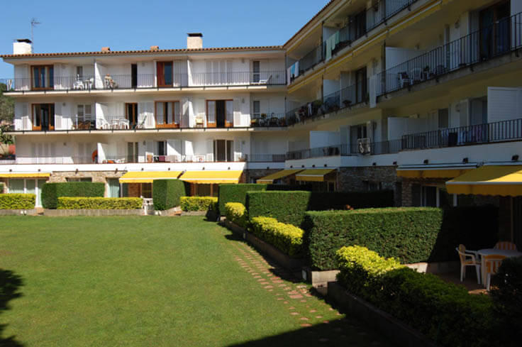 Apartamento 2 dormitorios con Parking y jardín en Calella de Palafrugell - Alquiler Temporada