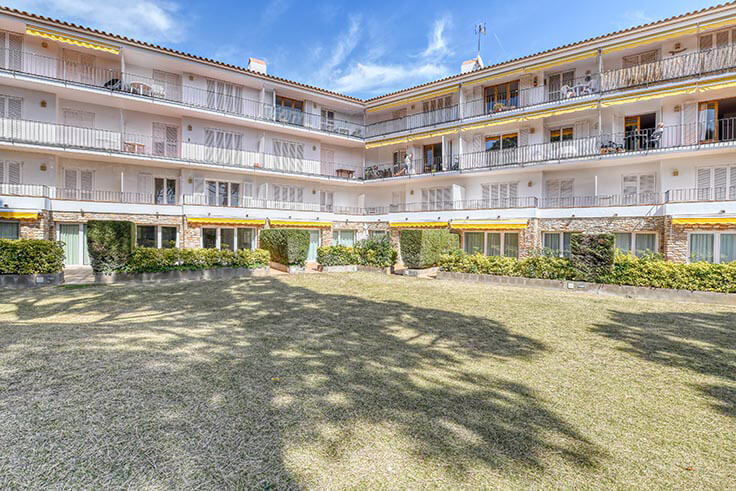 Apartamento 3 dormitorios con Parking y jardín en Calella de Palafrugell - Alquiler Temporada