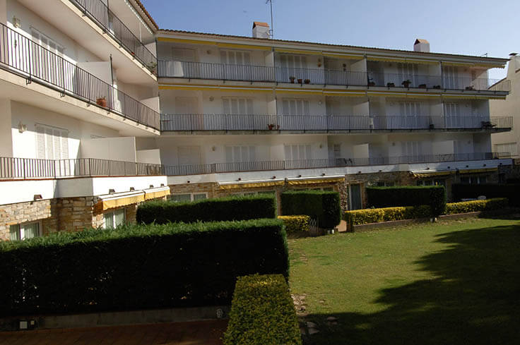 Apartamento 2 dormitorios con Parking y jardín en Calella de Palafrugell - Alquiler Temporada