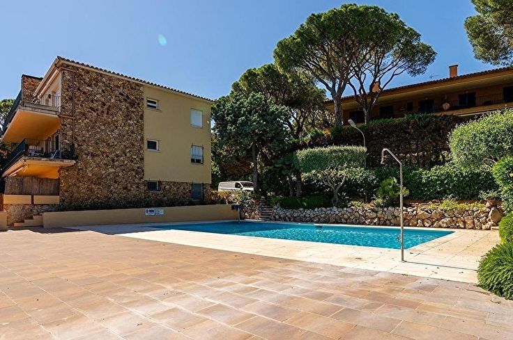 Apartamento 4 dormitorios con Piscina, Parking, Barbacoa y jardín en Calella de Palafrugell - Alquiler Vacacional - Turístico