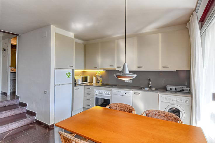 Apartamento 2 dormitorios con Piscina, Wifi, Parking y jardín en Calella de Palafrugell - Alquiler Vacacional - Turístico