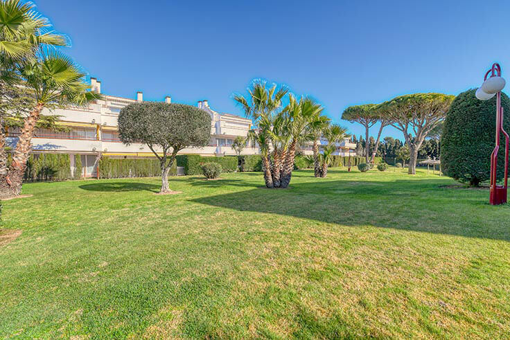 Apartamento 2 dormitorios con Piscina, Wifi y jardín en Calella de Palafrugell - Alquiler Temporada