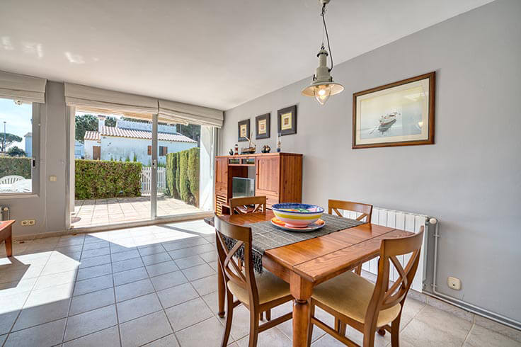 Apartamento 2 dormitorios con Piscina, Parking y jardín en Calella de Palafrugell - Alquiler Temporada