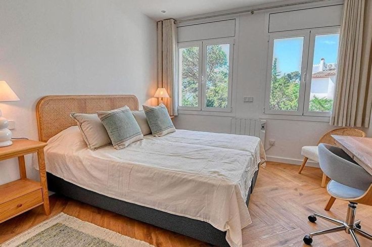 Apartamento 2 dormitorios con Piscina, Vistas al mar, Wifi y Parking en Calella de Palafrugell - Alquiler Vacacional - Turístico