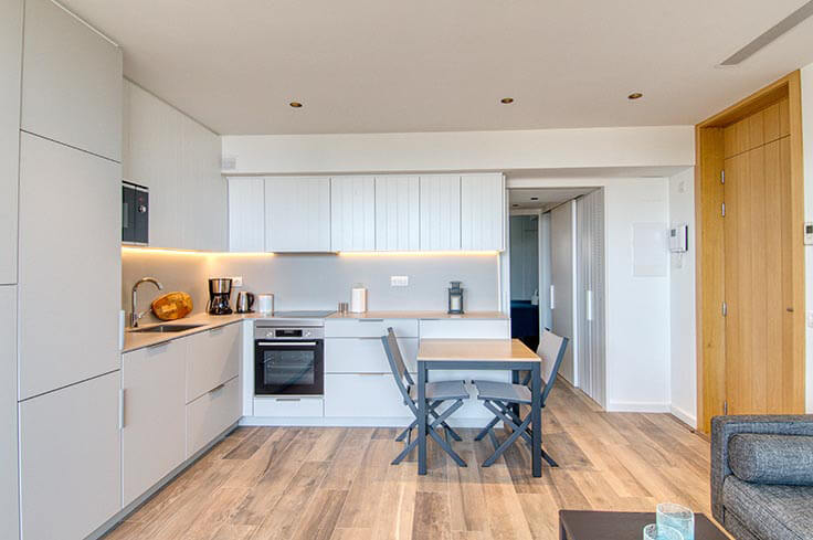 Apartamento 2 dormitorios con Piscina, Vistas al mar, Parking y jardín en Calella de Palafrugell - Alquiler Vacacional - Turístico