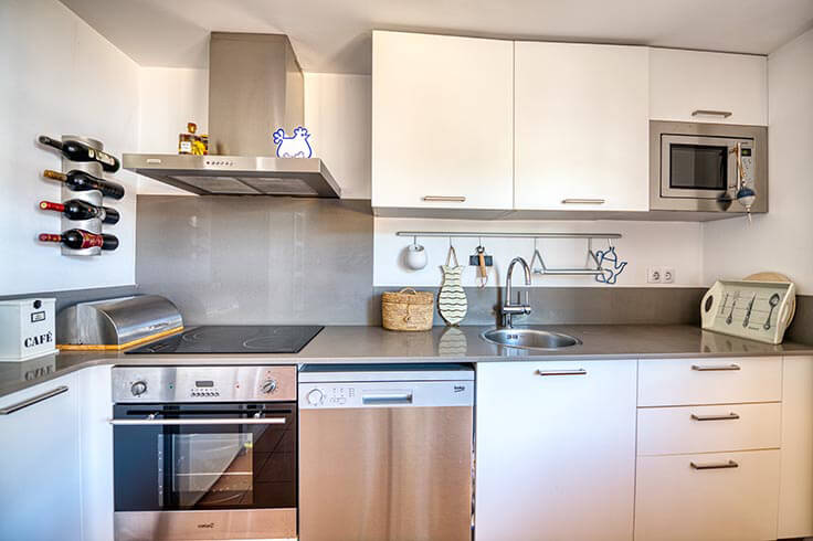 Apartamento 3 dormitorios con Piscina, Vistas al mar y Parking en Calella de Palafrugell - Alquiler Temporada