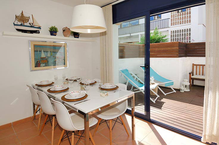 Apartamento 3 dormitorios con Piscina, Aire acondicionado, Wifi y Parking en Calella de Palafrugell - Alquiler Temporada