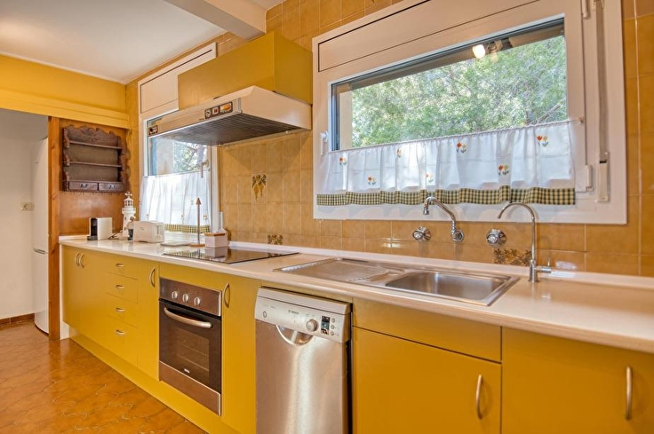 Ático 3 dormitorios con Piscina, Vistas al mar, Parking y jardín en Tamariu - Alquiler Temporada