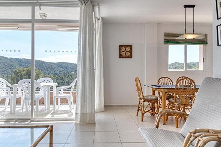 Apartamento 2 dormitorios con Piscina, Parking y jardín en Tamariu - Alquiler Vacacional - Turístico
