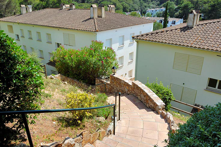 Apartamento 3 dormitorios con Piscina, Wifi, Parking y jardín en Tamariu - Alquiler Temporada