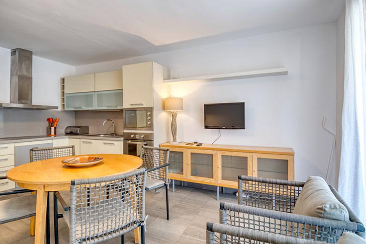Apartamento 2 dormitorios con Parking y jardín en Tamariu - Alquiler Vacacional - Turístico