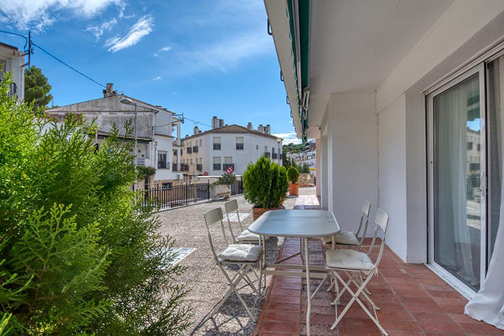 Apartamento 2 dormitorios con Parking y jardín en Tamariu - Alquiler Vacacional - Turístico