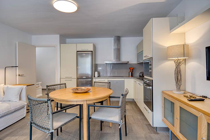 Apartamento 2 dormitorios con Parking y jardín en Tamariu - Alquiler Vacacional - Turístico