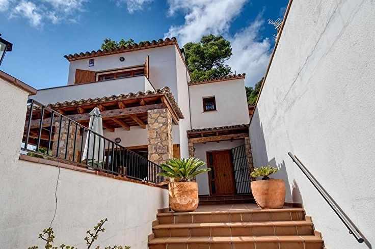 Casa pareada 4 dormitorios con Piscina, Aire acondicionado y Wifi en Tamariu - Alquiler Vacacional - Turístico