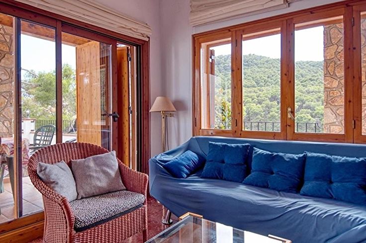 Casa pareada 4 dormitorios con Piscina, Wifi y Parking en Tamariu - Alquiler Temporada