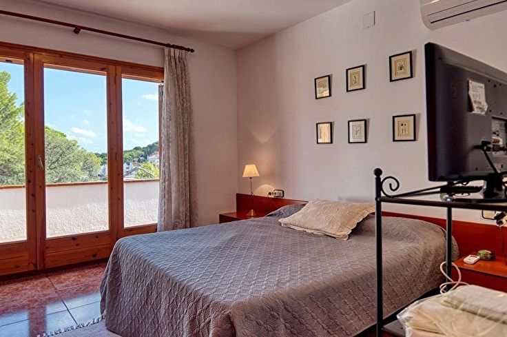 Casa pareada 4 dormitorios con Piscina, Aire acondicionado y Wifi en Tamariu - Alquiler Vacacional - Turístico