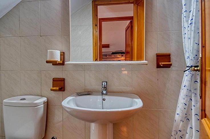 Casa pareada 4 dormitorios con Piscina, Wifi y Parking en Tamariu - Alquiler Temporada