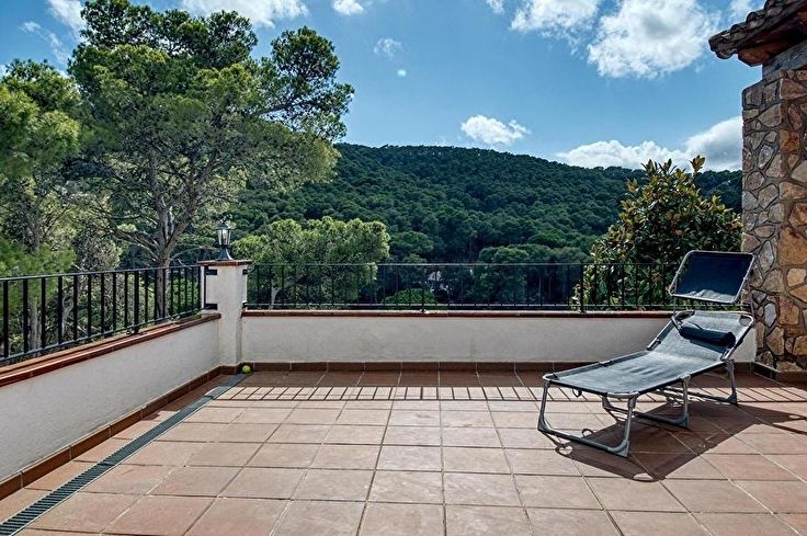 Casa pareada 4 dormitorios con Piscina, Wifi y Parking en Tamariu - Alquiler Temporada