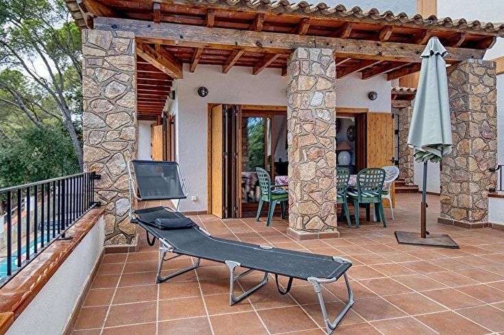 Casa pareada 4 dormitorios con Piscina, Aire acondicionado y Wifi en Tamariu - Alquiler Vacacional - Turístico