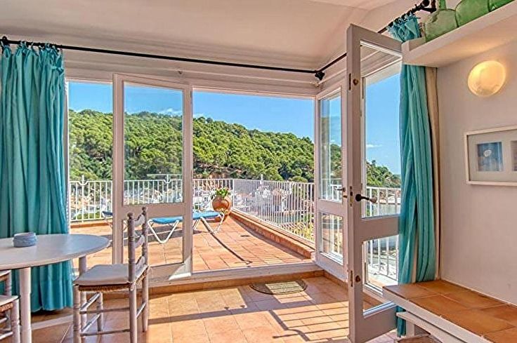 Casa 3 dormitorios con Vistas al mar, Wifi y Parking en Tamariu - Alquiler Vacacional - Turístico