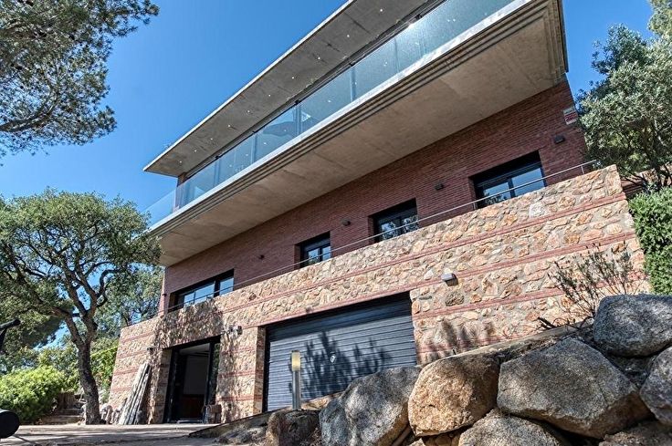 Casa 4 dormitorios con Piscina y Wifi en Tamariu - Alquiler Vacacional - Turístico