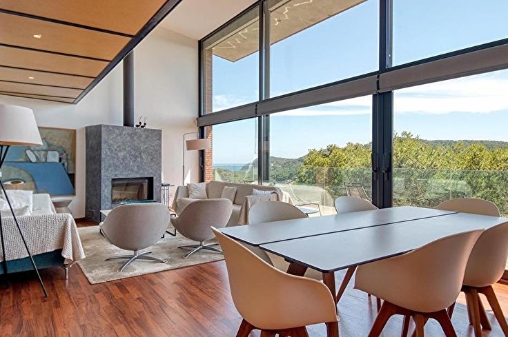 Casa 4 dormitorios con Piscina y Wifi en Tamariu - Alquiler Vacacional - Turístico