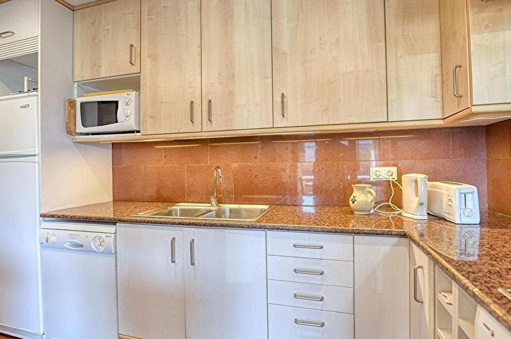 Apartamento 3 dormitorios con Piscina, Vistas al mar, Parking y jardín en Calella de Palafrugell - Compra - Venta