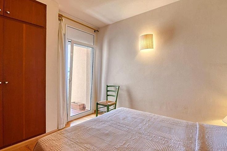 Apartamento 3 dormitorios con Piscina, Vistas al mar, Parking y jardín en Calella de Palafrugell - Compra - Venta