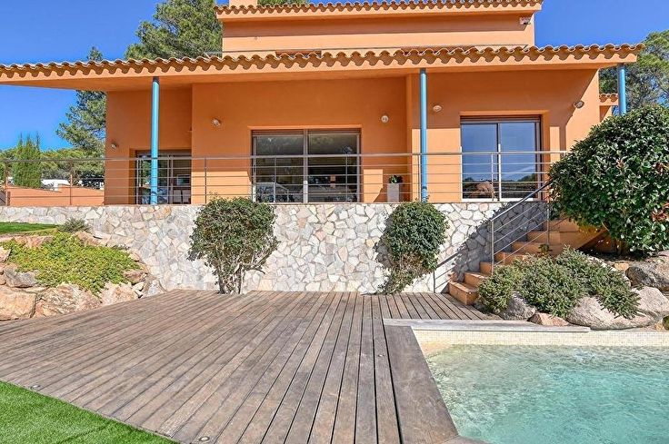 Casa individual 5 dormitorios con Piscina, Aire acondicionado y jardín en Llafranc - Compra - Venta